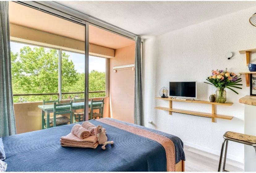 Studio Les Regates Avec Loggia Et Parking Gratuit Plage Du Grazel Gruissan Kültér fotó